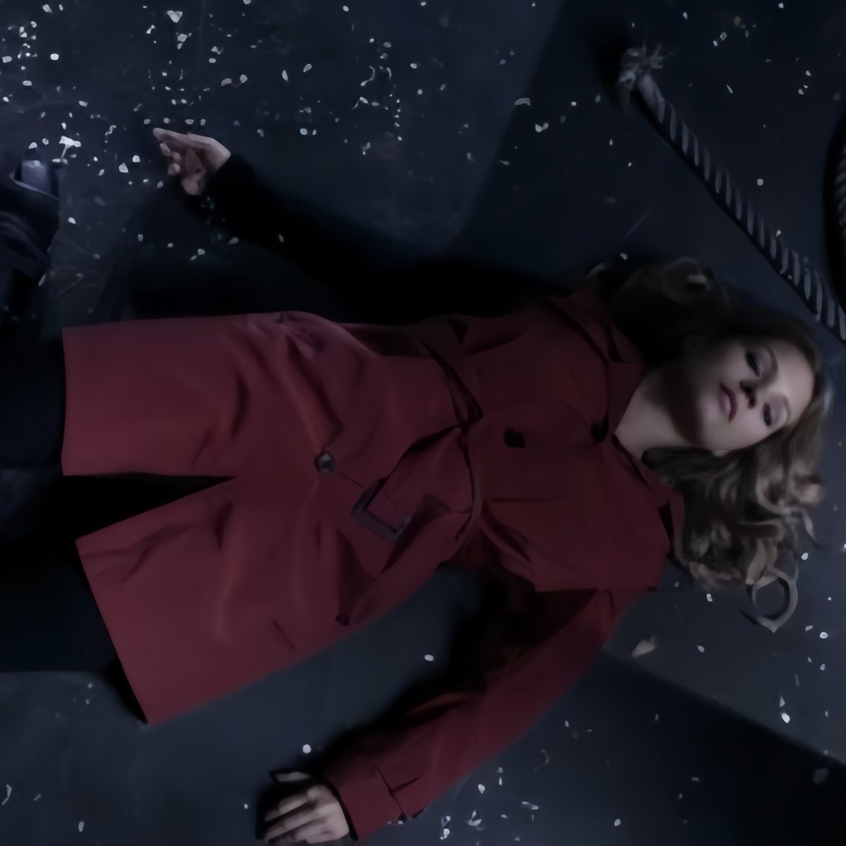 arias_gf's tweet photo. who did it best?: red coat https://t.co/6wtNBvQCll