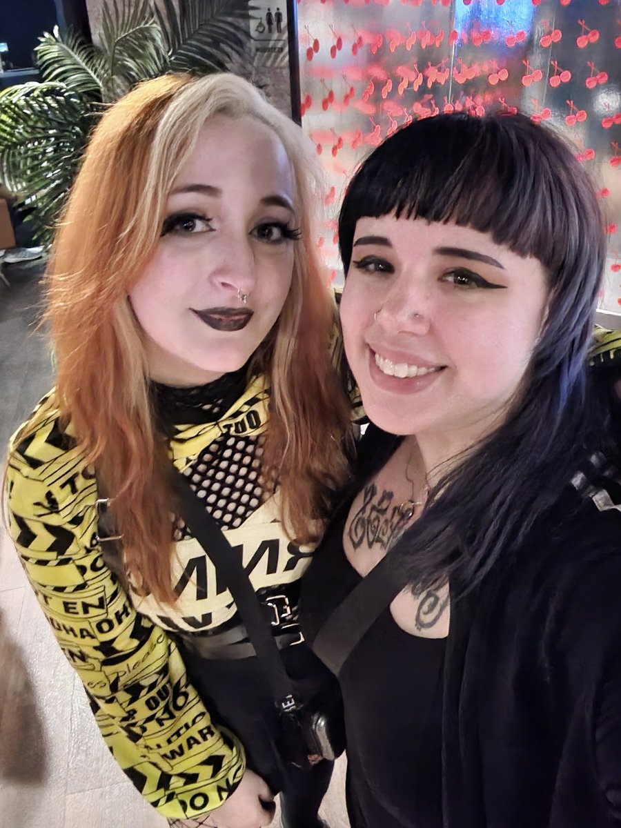 RicinCakes - Twitch Con 🌸 tweet media
