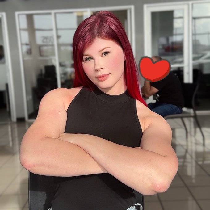 Watch Jenn's leaked NSFW photo on TwXstars