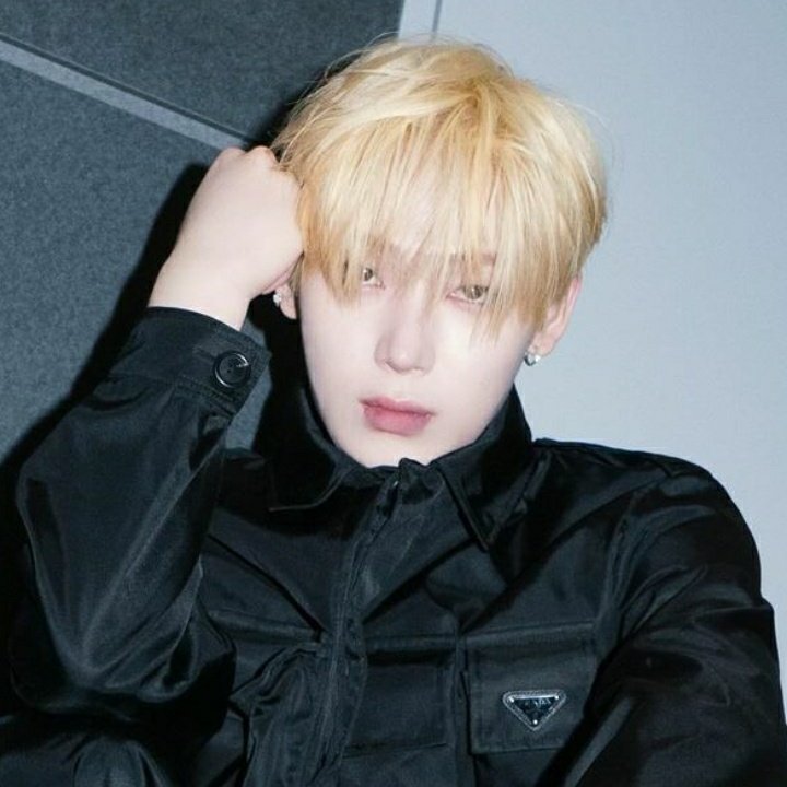 HOLD TF KIM SUNOO BLONDE WHAT