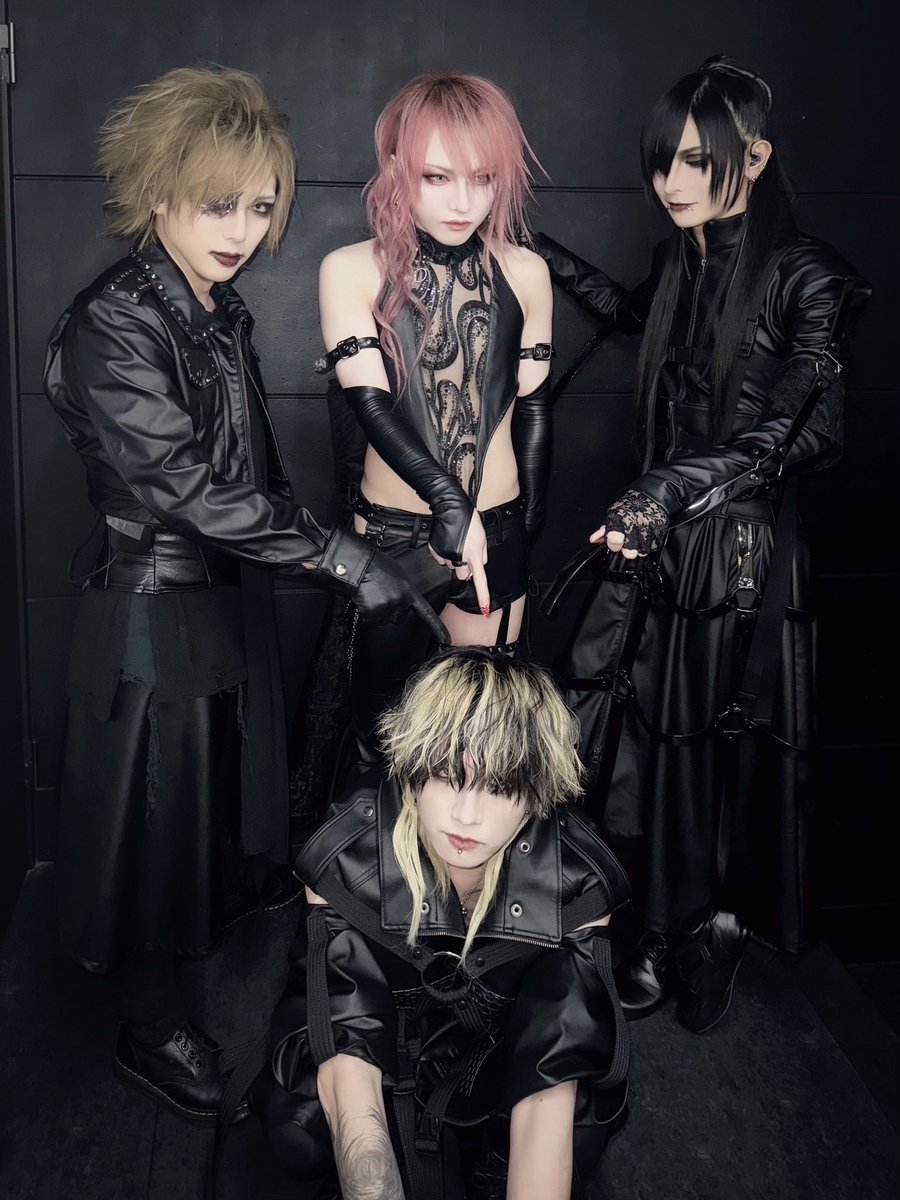 happy.. (@kkyuu0u) on Twitter photo 