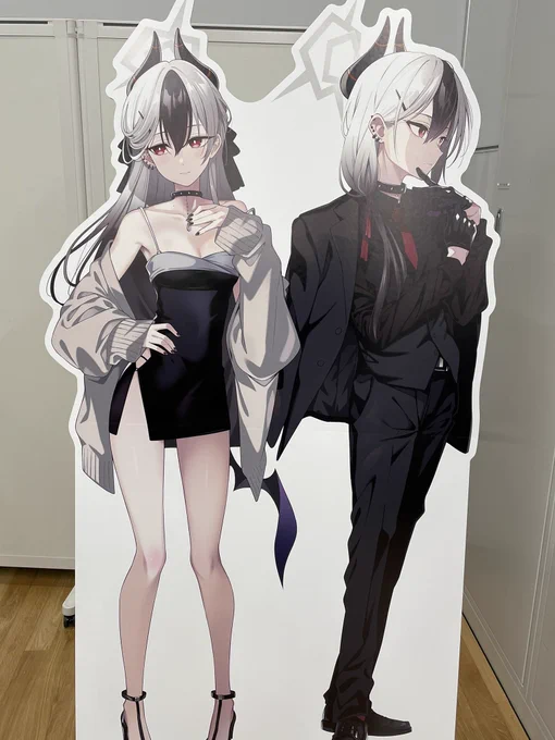 撤収致しましたーっお立ち寄り頂きありがとうございました!画像は等身大パネルと描かせて頂いた色紙カヨコ#せんせーのアーカイブ #せんアカ11 