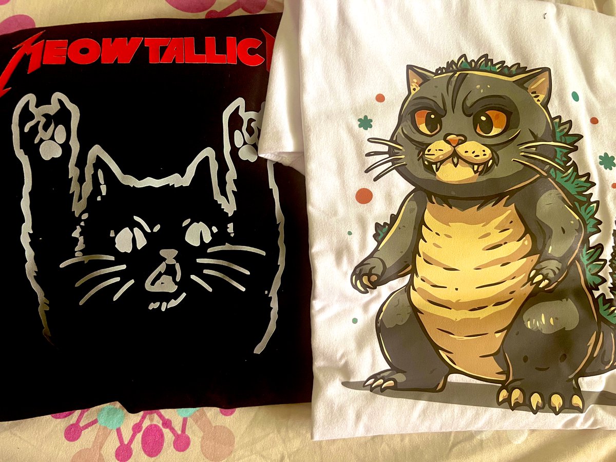 New haul from @CheapremeBrand, wearing Meowtallica and Meowzilla in Kuching, the city of cats.