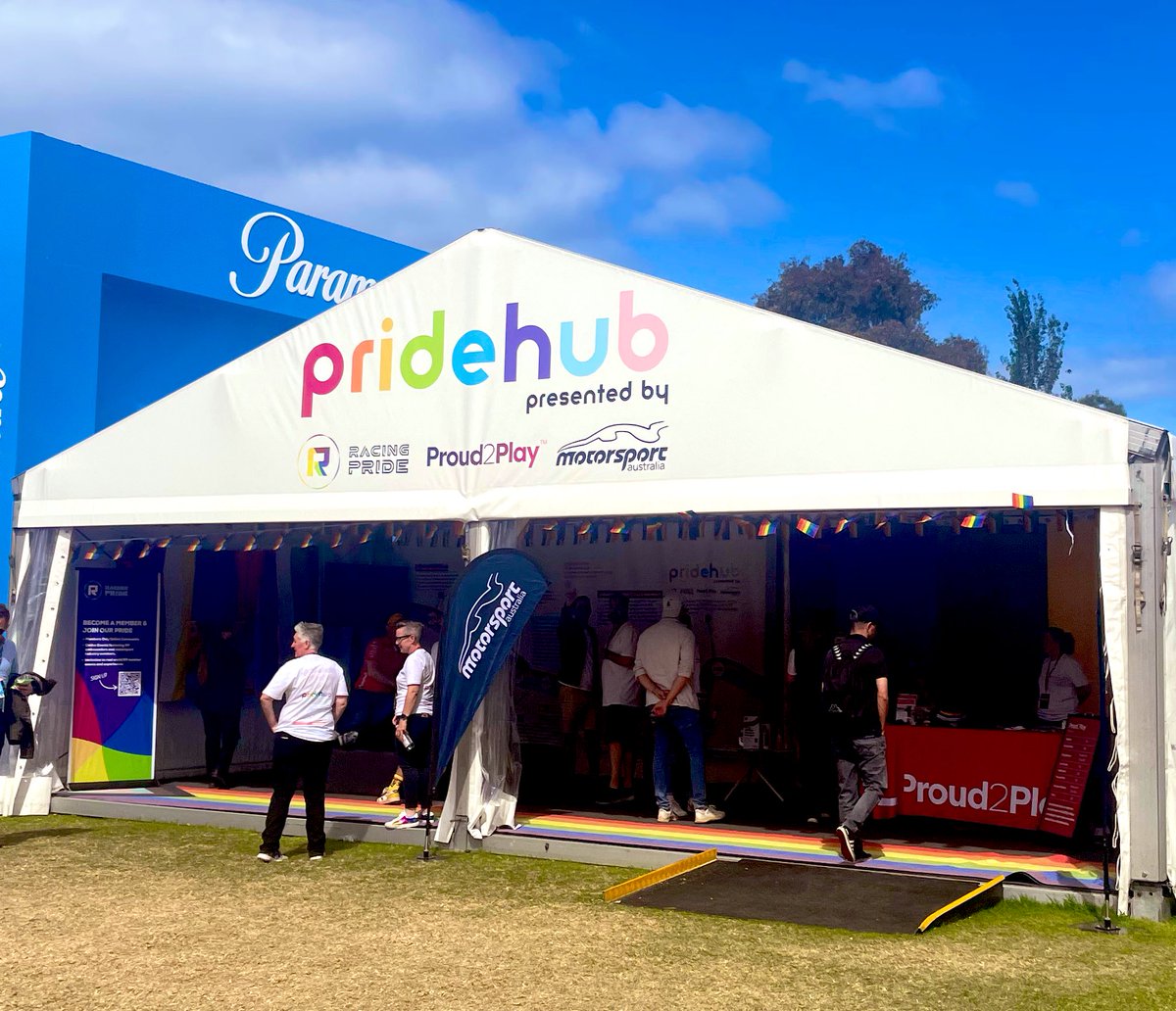 Dr Kasey Symons tweet media