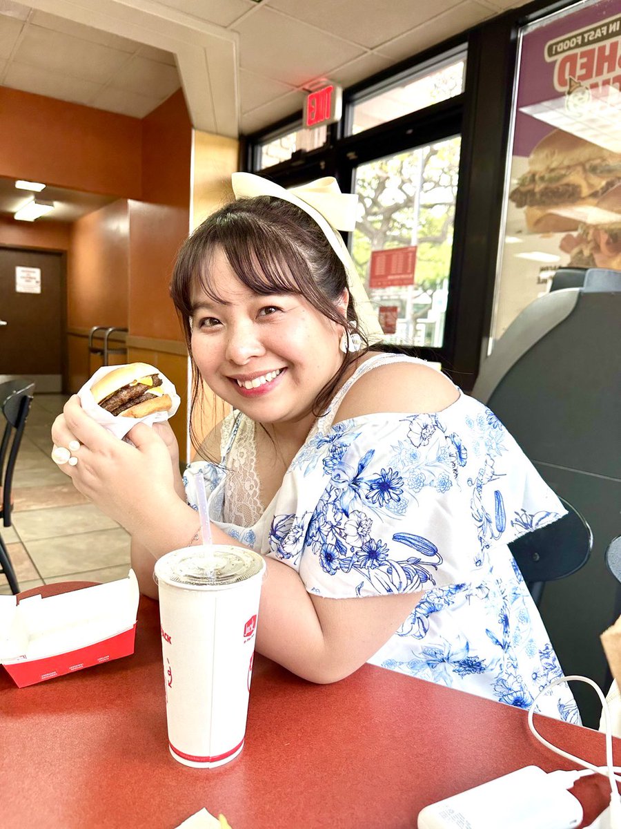 ハンバーガーがおいしすぎた！☺️✨