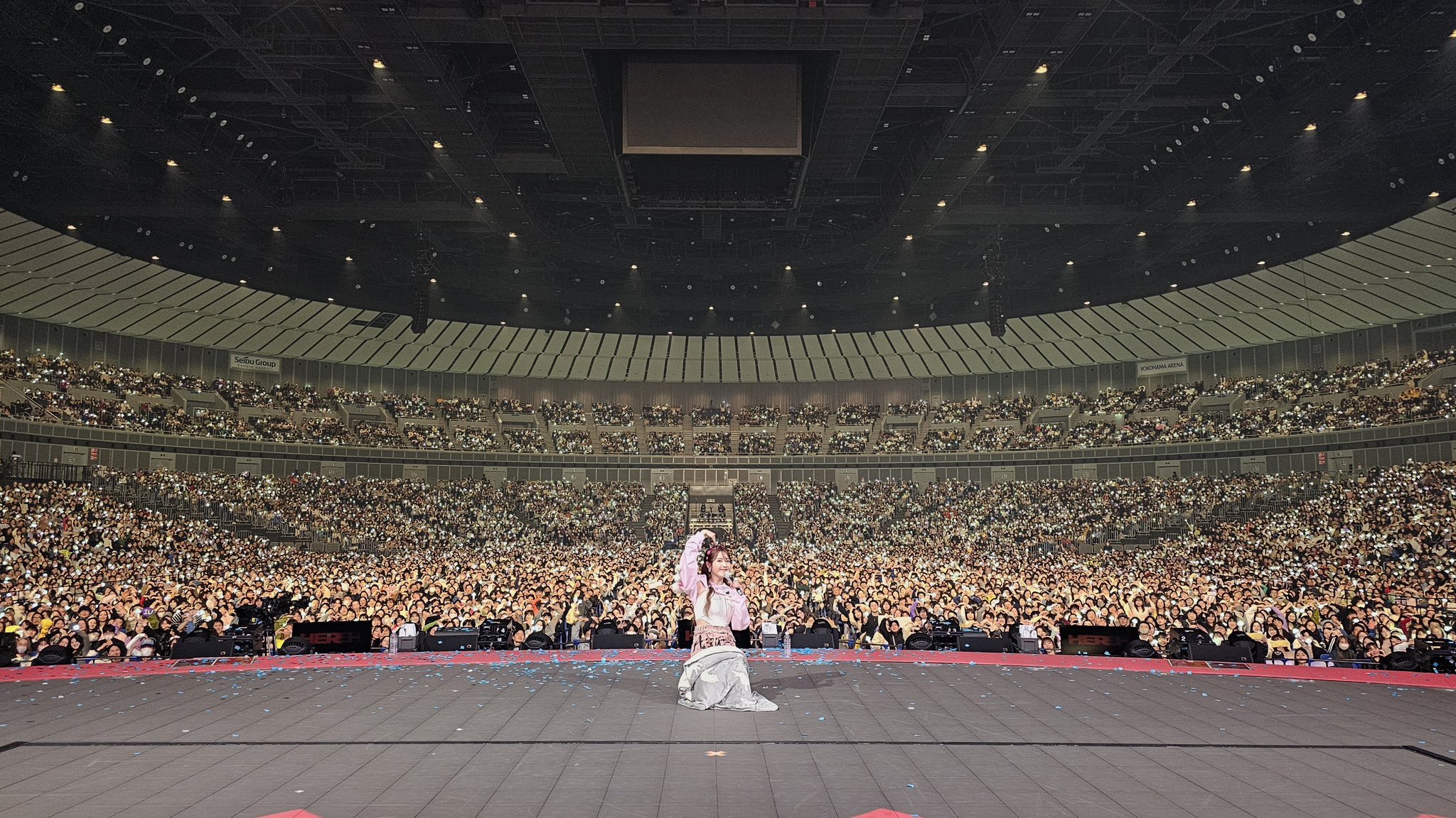 Kuroyume 1996年 LIVE IN YOKOHAMA ARENA LIVE in YOKOHAMA ARENA - DISCOGRAPHY | TRF Official Website