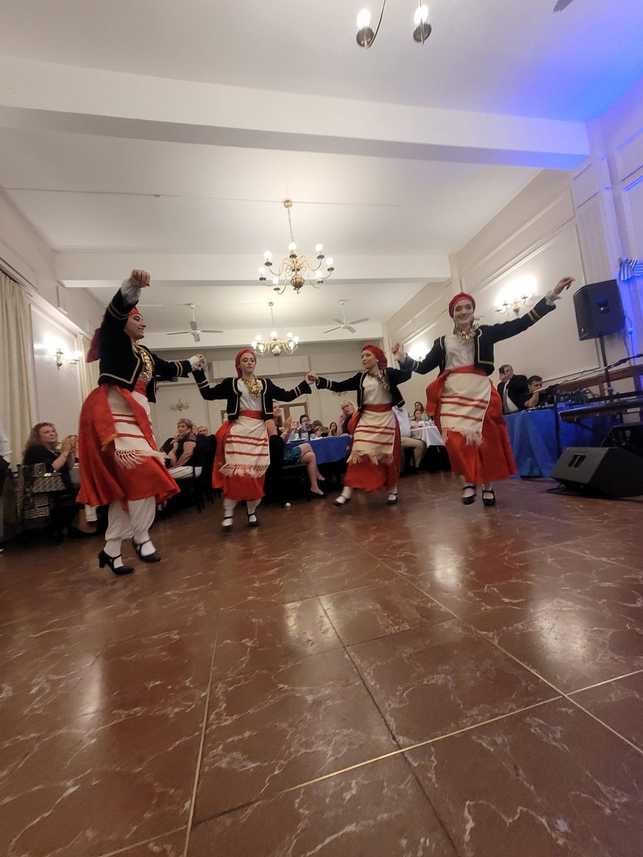 🇦🇷🇬🇷 | En el día de ayer se festejó el Día de la Revolución Griega por la Colectividad Helénica de Buenos Aires. La Embajada fue representada por el Cónsul Sr Fotis Filentas.