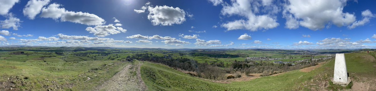 TimRumney's tweet image. It’s stopped raining - Yay #LovetheLakes