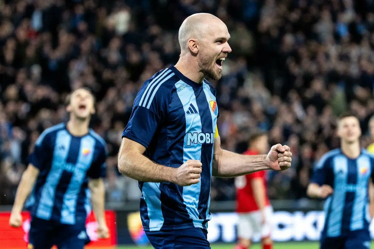 FantasyCoachen's tweet photo. 💎Diamanten: In Micke Danielson we trust. DIF kommer släppa in få mål, dessutom ett starkt offensivt hot i spelet och på straffar. 6-8 mål är nog ingen dum gissning för säsongen. https://t.co/xxPQzgqOmB