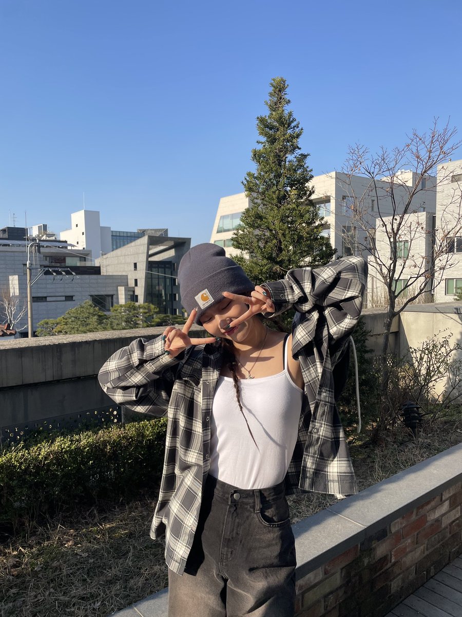 tribedaloca's tweet photo. [#현빈🦊]
오늘도 트루랑 재밌는시간 보내기 완료❤️

#트라이비 #TRI_BE #HyunBin https://t.co/WU0djDoPOA