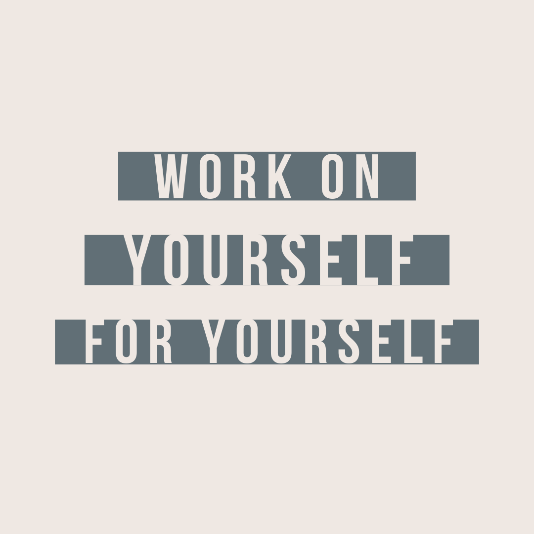 Stucky_Chiro's tweet image. Here’s a simple recipe for an all-natural cleaning product!

• One-part white vinegar 
• One-part water
• Lemon rind
• Rosemary sprigs

#cleaningsolution #allnatural #cleaningproduct #healthyliving #healthytips