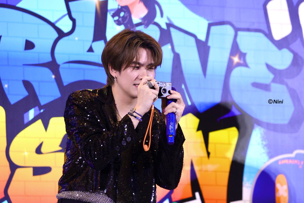 praynini's tweet photo. Keep the love📸️

BYL FANSIGN BANGKOK D2
#Fansign2024BYLxBuild
@JakeB4rever https://t.co/B9C5IA39Fc