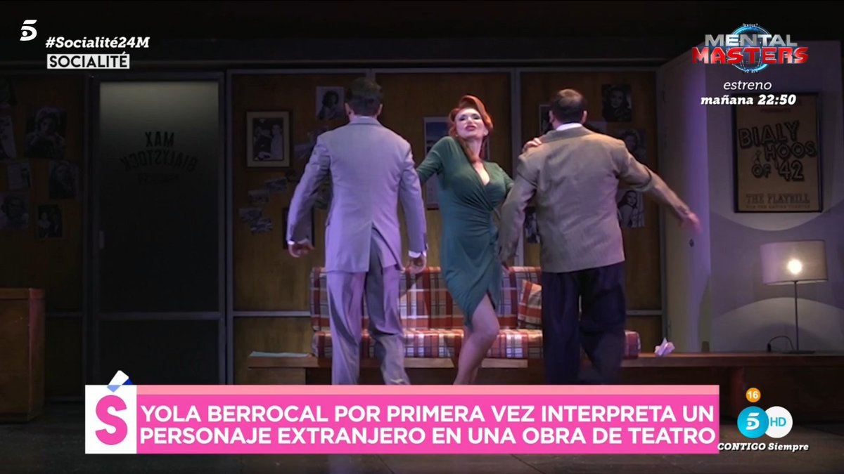 Yola Berrocal interpreta un personaje extranjero en una obra de teatro. 🪷#Socialité24M 🪷