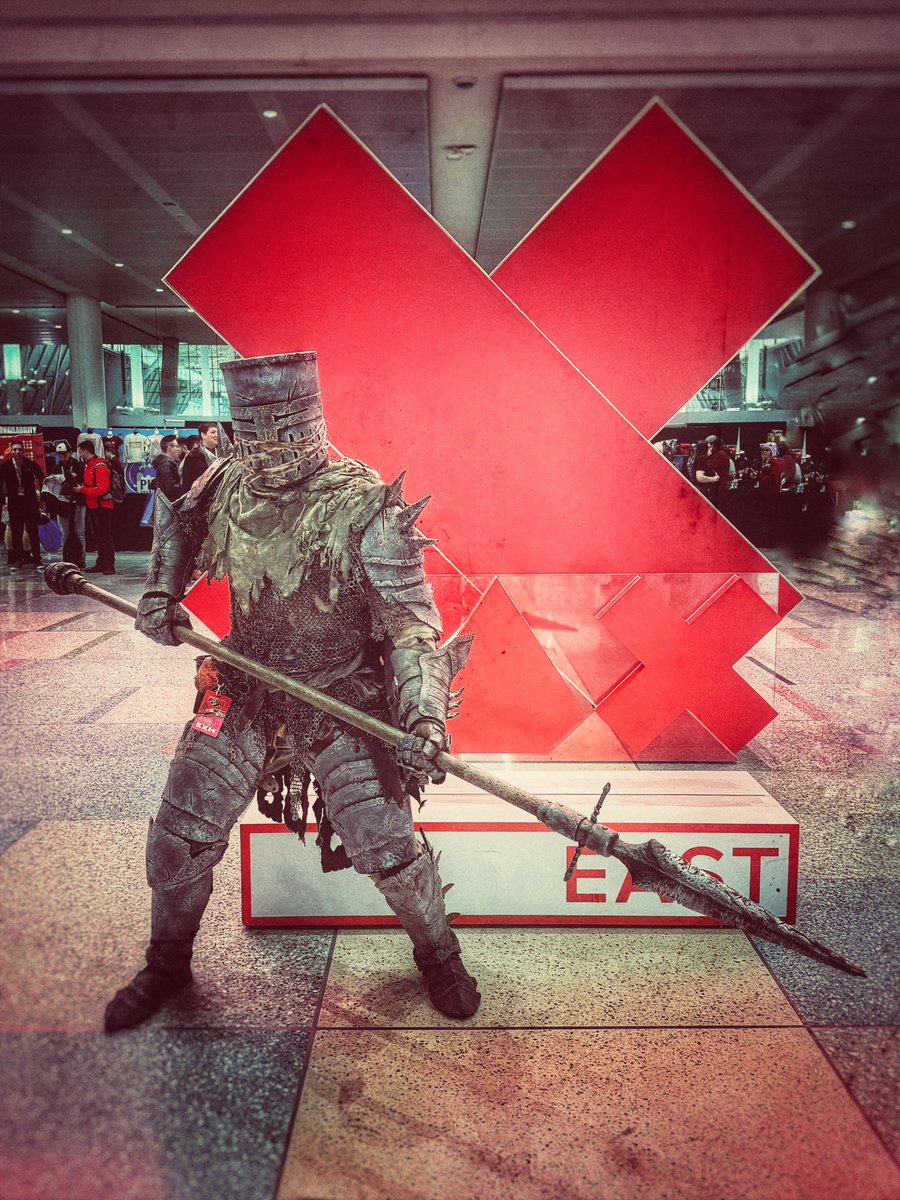 James Gets Spooky tweet media