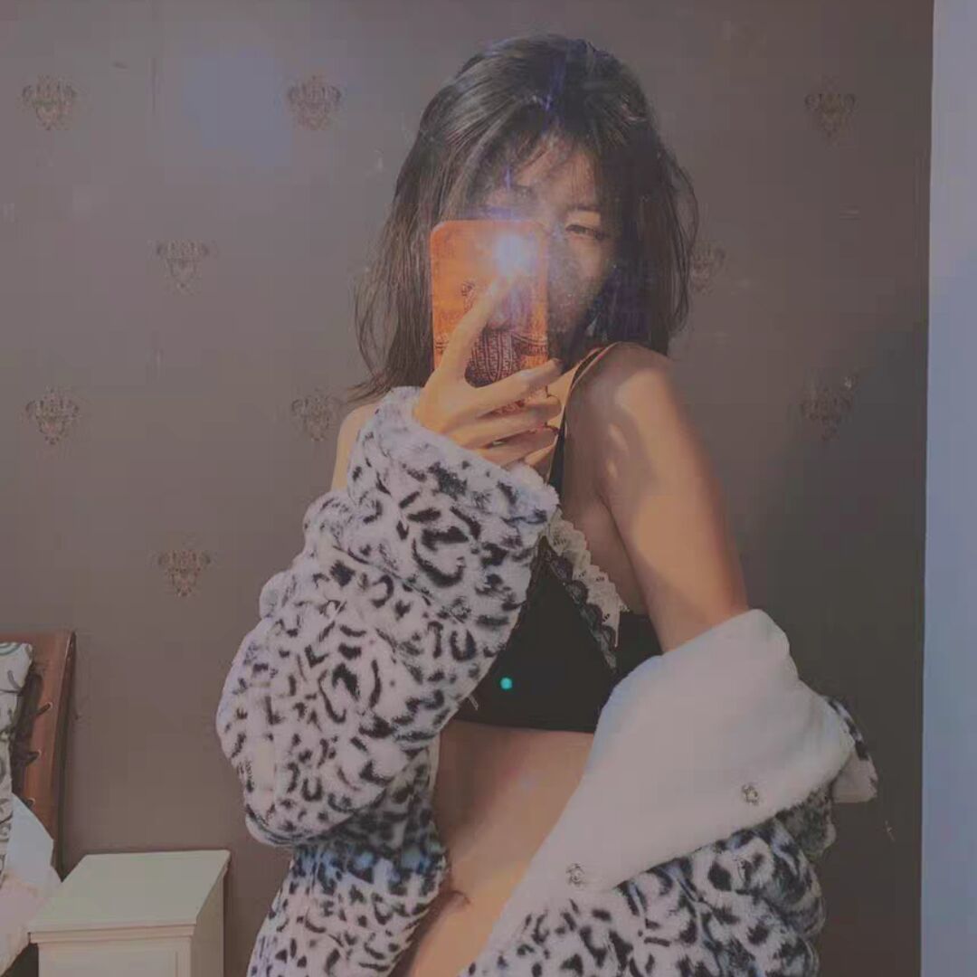JilK279's tweet photo. 操你妈，不管你是女神，女王还是什么玩意的母狗，在你祖宗这就是个发情的傻逼母狗
#反差 #母猪 #羞辱 #贱货 #辱骂 #精厕 #婊子 #贱母狗  #粗口 #丧志 #变态洗脑  #调教 #母畜 #傻逼 #爆骂 #侮辱  #贱逼 #烂逼  #祖宗  #洗脑 #控制 #鸡巴套子 #婊子 #反差婊 #妓女  #无脑  #死妈婊   #母��  #公交车 https://t.co/k0aXOZTB6d