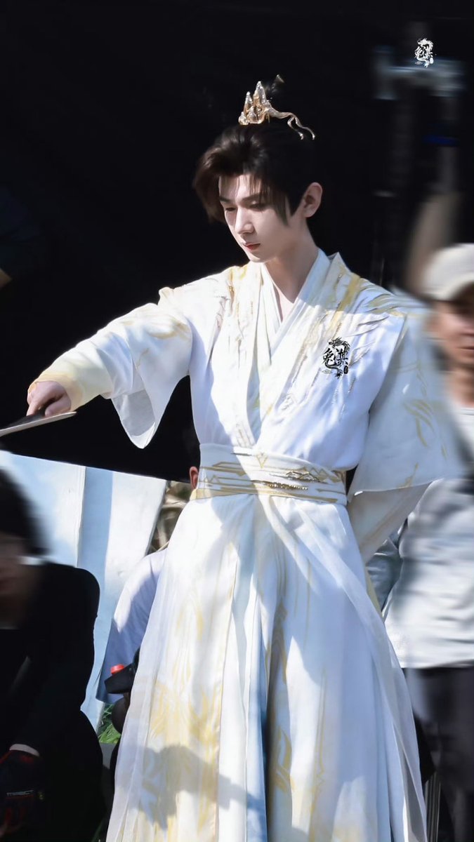 kurofoxy91's tweet photo. ❄️🗡

Cr usakieeeeeee-兔淇 

#ChengYi
#成毅
#FoxSpiritMatchmakerWangQuan https://t.co/A6jrecvr79