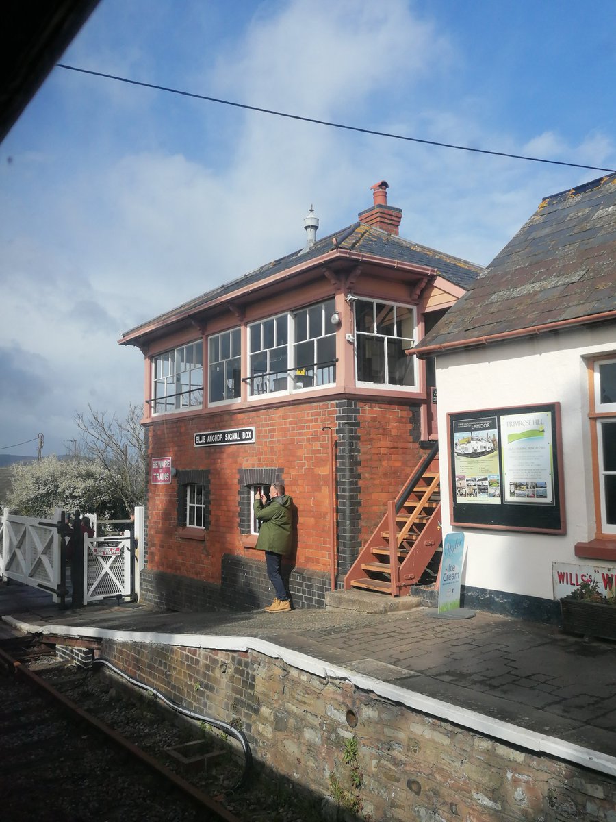 PeterJohnEmman2's tweet image. #BlueAnchor #SignalBox @WSomRailway yesterday. @@robertflute @nickolls_andy @ACFOGTaylor @barryhazzard701 @Burbagefox1 @whiting_ally @JedKendray @emt_uk @d_lovering @holtona72 @nickolls_andy @barryhazzard701 @lokiavivson @MichaelTrainz08 @ACFOGTaylor @Burbagefox1 @CompanyTammy
