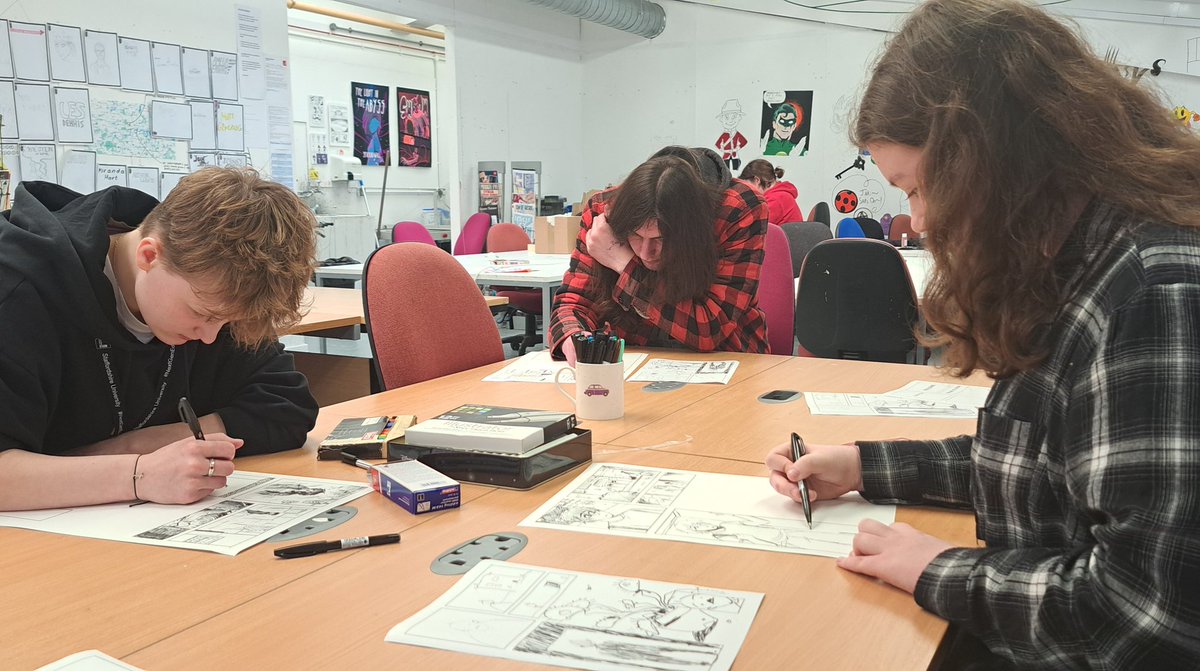 cartoonandcomic's tweet photo. Great to see some of the September 2024 taking part in our offer holder day #comic activity @staffsuni_dta @StaffsUni we hope you enjoyed it as much as we did! #drawing #art #CartoonArt https://t.co/Oqo7ICTnsV
