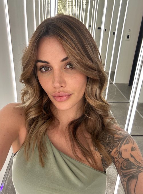 gm what we buying today? https://t.co/vMGx4Ujw7Q