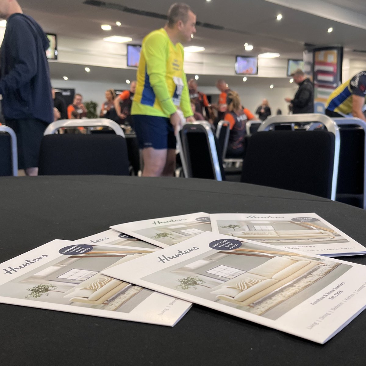 DCCTOfficial's tweet image. Our VIP lounge is buzzing for the Derby 10K 🌟

Thanks to the support and sponsorship from @HuntersofDerby, it’s every runners’s dream before a big run! 🙌 

Not long until the warm-up now! 🫣