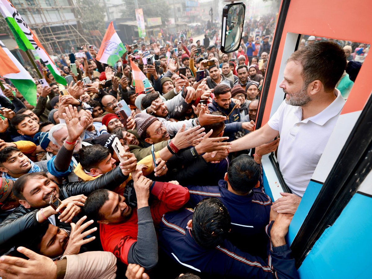 gopinathvijay91's tweet photo. Every vote for Congress will ensure -

- Zero Corruption
- Free & fair investigation on Modi Govt's scams
- End of ED & CBI's Extortion Racket
- Complete ban on RSS
- No Manusmriti, Only Constitution

Once INDIA forms the Govt, the entire BJP will end up in jail for corruption.

#Vote4INDIA #INDIAAlliance 
#NoVoteForBJP #NoVoteToBJP