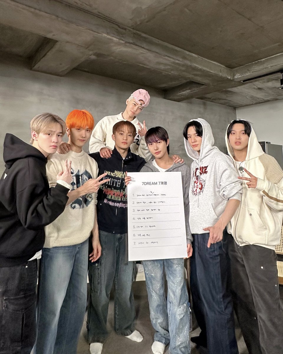NCTsmtown_DREAM's tweet photo. ⋆｡˚  See you next time ˚｡⋆｡

#7llin_with_DREAM #칠링윗드림
#NCTDREAM #Smoothie
#NCTDREAM_Smoothie https://t.co/wdYrslIKOT
