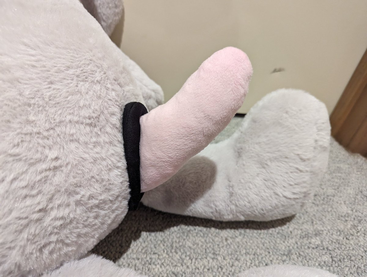 Modder Yeen tweet media