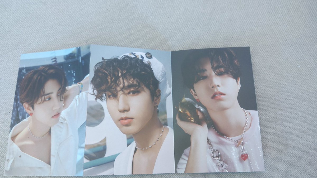 LeeBinii's tweet photo. Finally!!!! 😍
Happy SKZ Anniversary 

#HallOfFame_SKZ 
#StrayKids #스트레이키즈 
#StrayKids6thAnniversary #OmoClubEvents https://t.co/0nFXqAJTC0