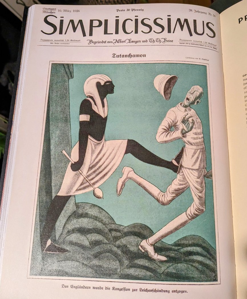 Just encountered this reproduction of a 1924 German publication showing one of the so-called 'Guardian' statues of #Tutankhamun literally booting British archaeologists out of Egypt. It appears in Nicholas Reeves superb re-edition of The Complete Tutankhamun.

#StatueSunday