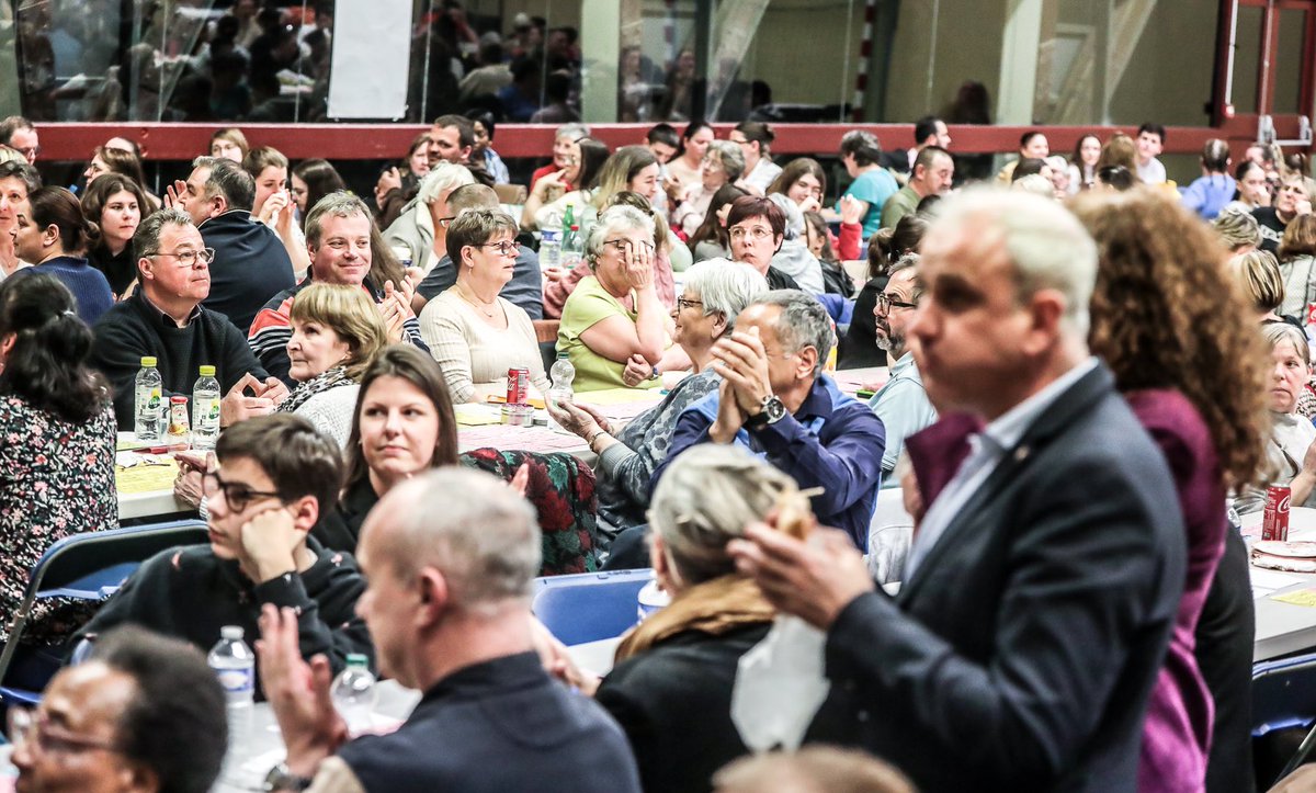 Un très bon moment convivial à vos côtés pour le loto #Beauvais Pour Tous. Vous étiez plus de 400 joueurs à venir jouer et vous amuser en famille ou entre amis. 
Un grand merci à l’ensemble des bénévoles de #BPT qui n’ont pas ménagé leurs efforts pour cette belle soirée! 🫶