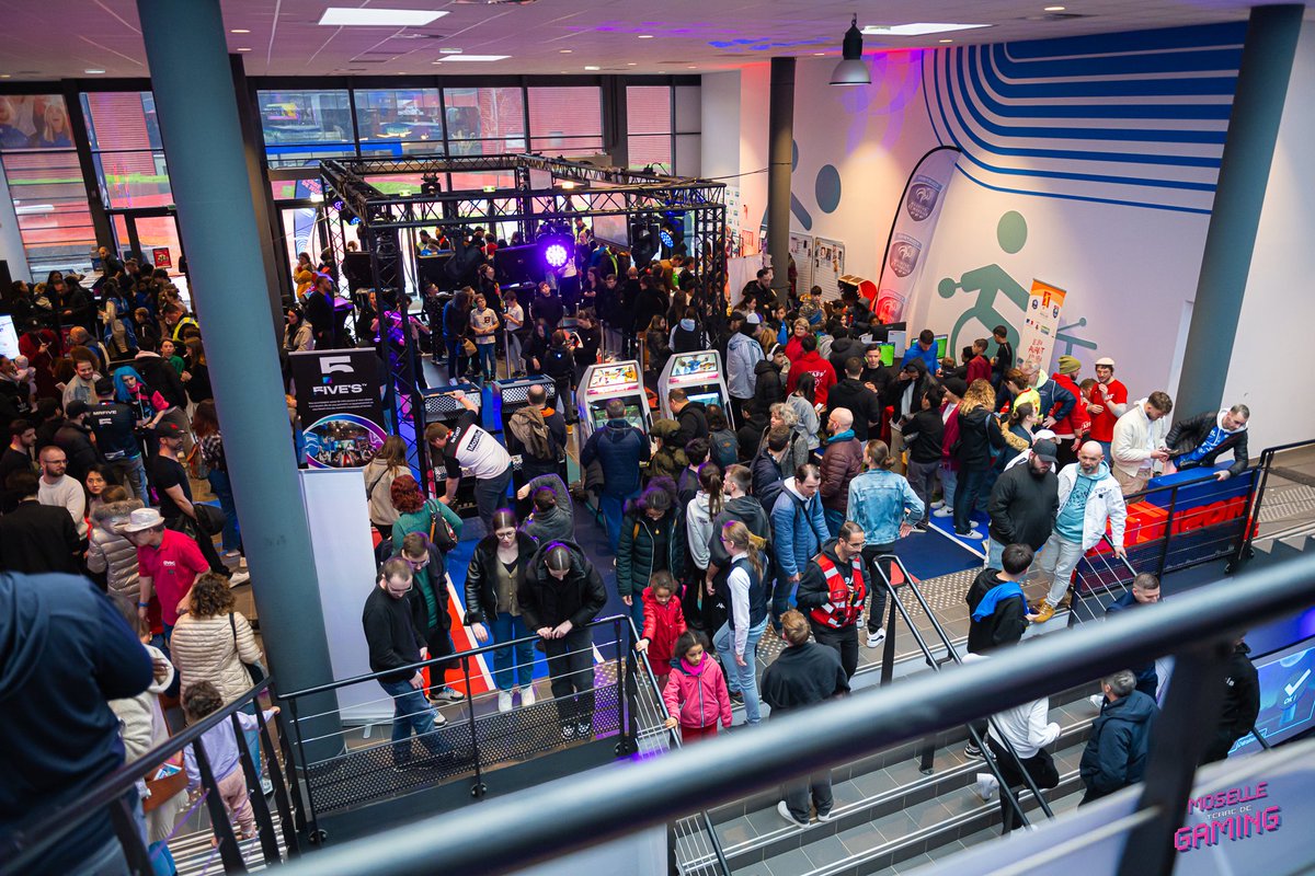 LANA France tweet media