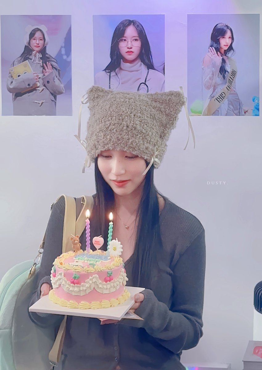 Dusty_0101's tweet photo. 👧🎂

#MINA #미나 #ミナ
#묘한설렘으로_가득한_묘이의_생일
#TimeToShineWithMINA
#HappyMinaDay https://t.co/h7be3o1Qhc