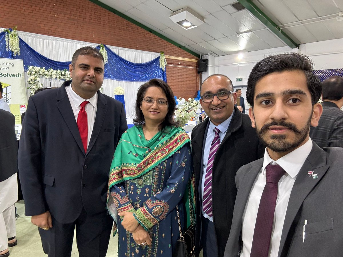 It was my pleasure to attend the Iftar organised by Pakistani Association of Manchester with Tameside colleagues. My special thanks to good friend Haroon Afzal Khattana for inviting me to this special event to wish Ramadan Mubarak to my muslim friends. RAMADAN MUBARAK !