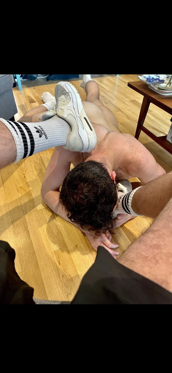 LDNTopSlvMaster's tweet photo. Which of my boys are in Berlin for Easter? I’ll be in town from Thursday to Monday and there are opportunities for in person service. DM me. https://t.co/6oksJabEj0