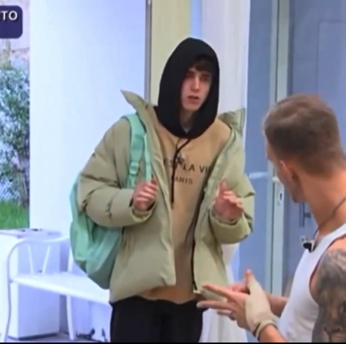 gioiagiaccoo's tweet photo. KUMO ELIMINATO E NICHOLAS  È ANCORA DENTRO A FARE LA MUFFA CHE CAZZO DI PAGLIACCIATA STIAMO VEDENDO QUEST’ANNO😭😭😭 #amici23 #amiciserale https://t.co/WaCjmu8oRK