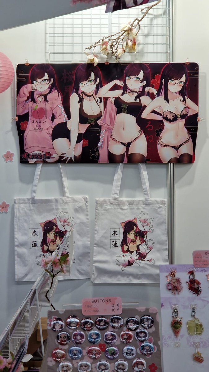 Last day, last chance to grab some waifus at #LBM24 ! ✨