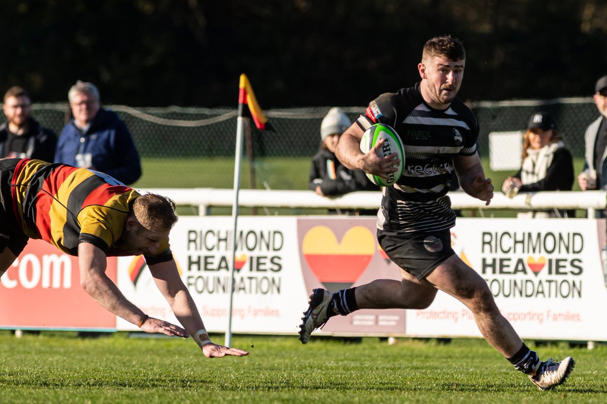 Double header at the RAG with Chinnor taking the 5 point win to keep their lead in National One but Falcons losing out to Richmond in the early start. Full album of both matches in link. whisperphotography.co.uk/gallery/2024-0…