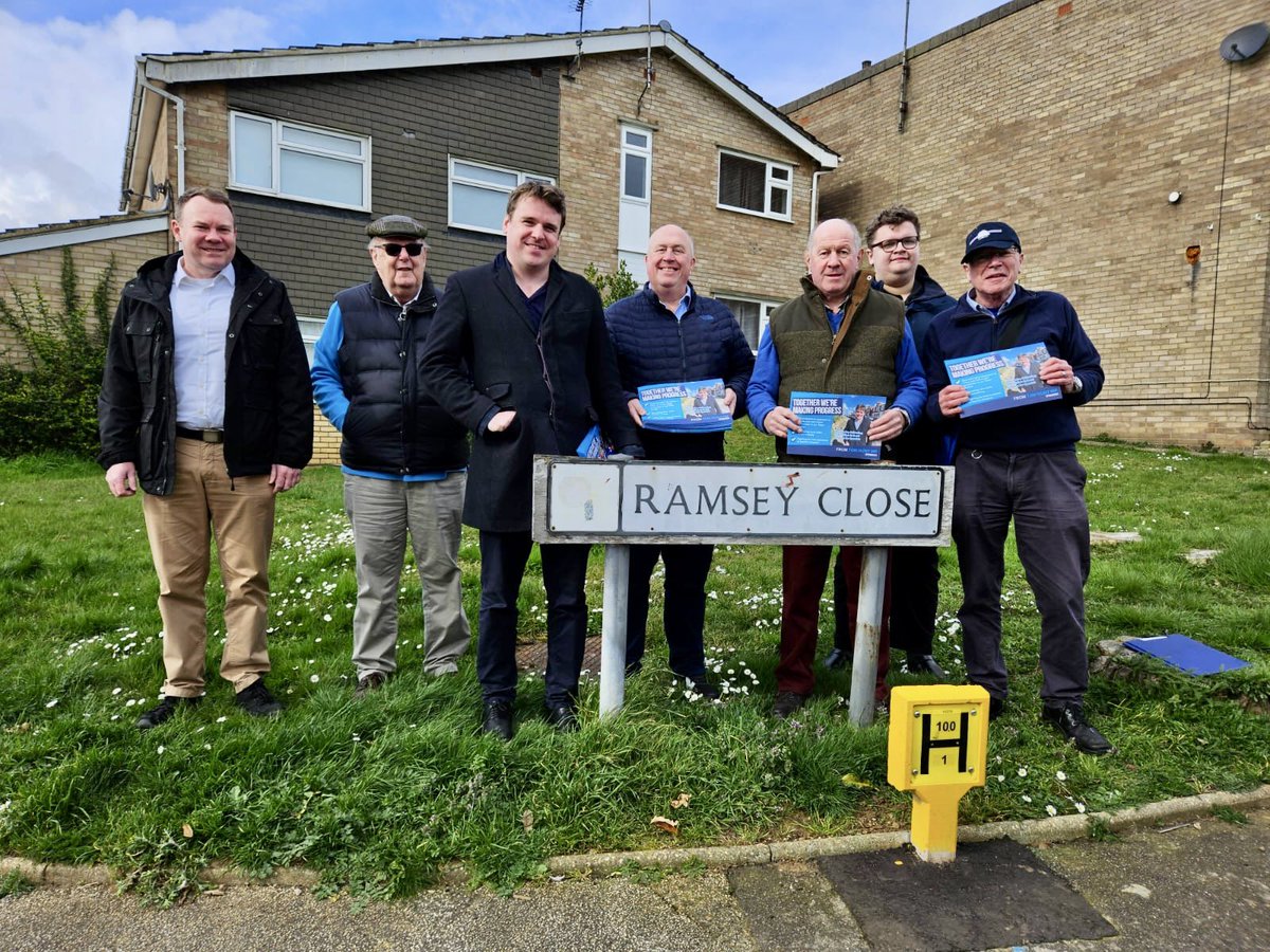 Good day’s canvassing yesterday with Suffolk’s PPC Candidate <a href="/tim4suffolkpcc/">Tim Passmore</a> &amp; Ipswich MP <a href="/tomhunt1988/">Tom Hunt</a> If the comments on the doorsteps are representative, Tom is extremely well known standing up for Ipswich whereas the Norwich based!!! Labour candidate should be very worried.