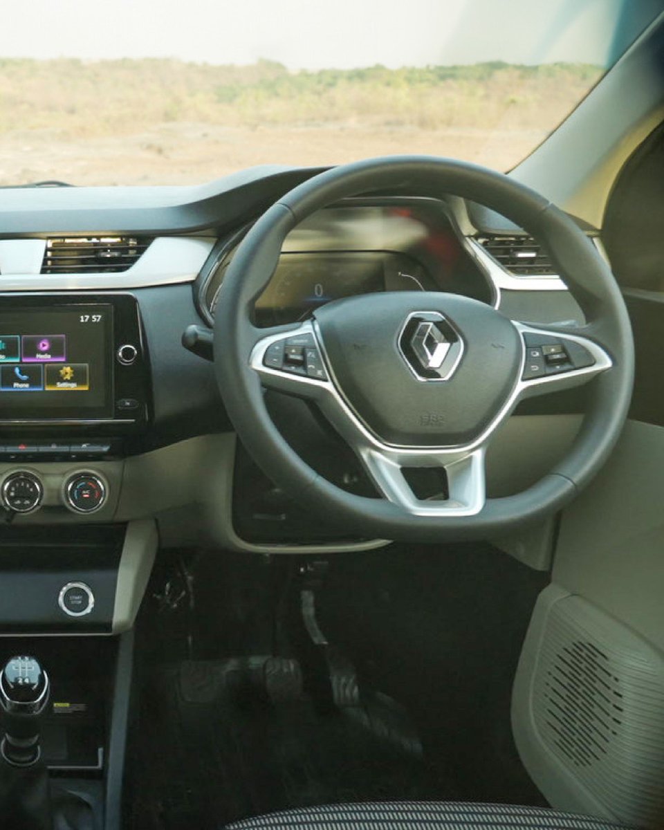 CarWale's tweet photo. Special Feature: The #RenaultTriber makes life through your week a breeze!  Watch the first chapter of 'Your Everyday Hero', an episodic series, right here - starting tomorrow!

#CWSpecialFeature #Renault #Triber #RenaultIndia https://t.co/pJkSFfXE3z