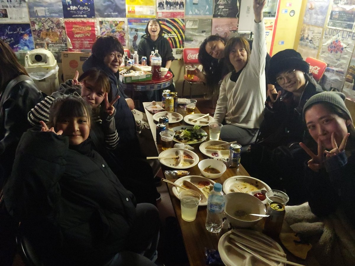 Osaka_POLKADOT's tweet photo. 2024.3.22(金)寝屋川VINTAGE
一周忌のどかと一緒に同窓会へお越し頂きありがとうございました🎶
みほさん、店長中道さんと皆のお陰でとても良いイベントになりました🥹
来れなかった人達も含め皆の中でのどかを思い出す時、悲しい辛いだけではなく心温まる時間になりますよーに☺️✨ https://t.co/i58peHcgSj