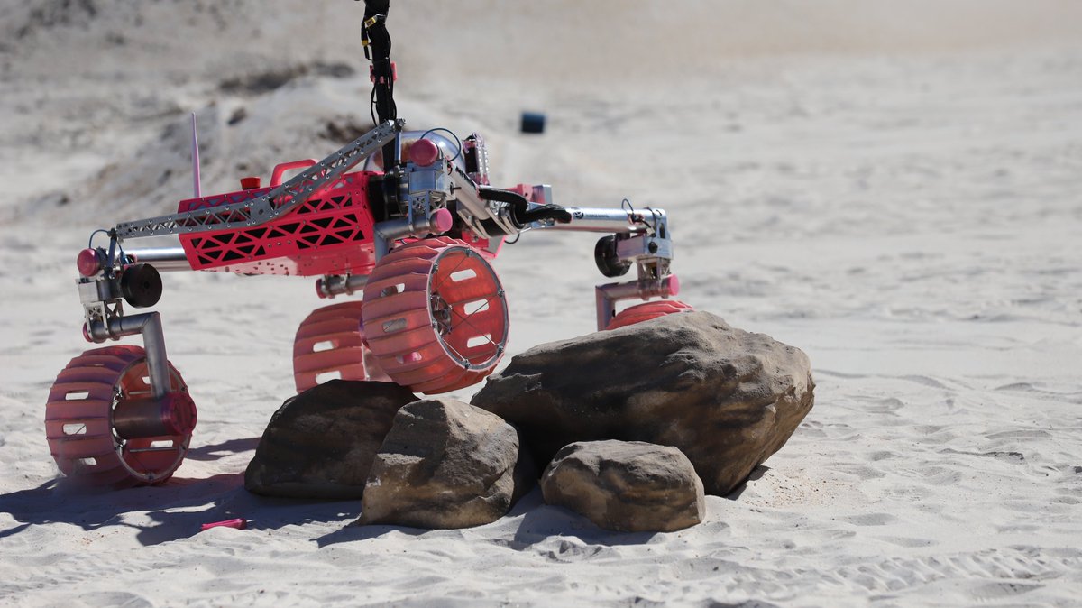 Monash Nova Rover tweet media