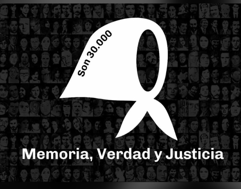 Hay #30mil razones para seguir aportando al sistema democrático. Dejemos testimonio en las calles y en la lucha cotidiana en defensa de institucionalidad, la democracia y nuestra Patria. Por las causas justas la lucha continua. #MemoriaVerdadYJusticia @FGNacional