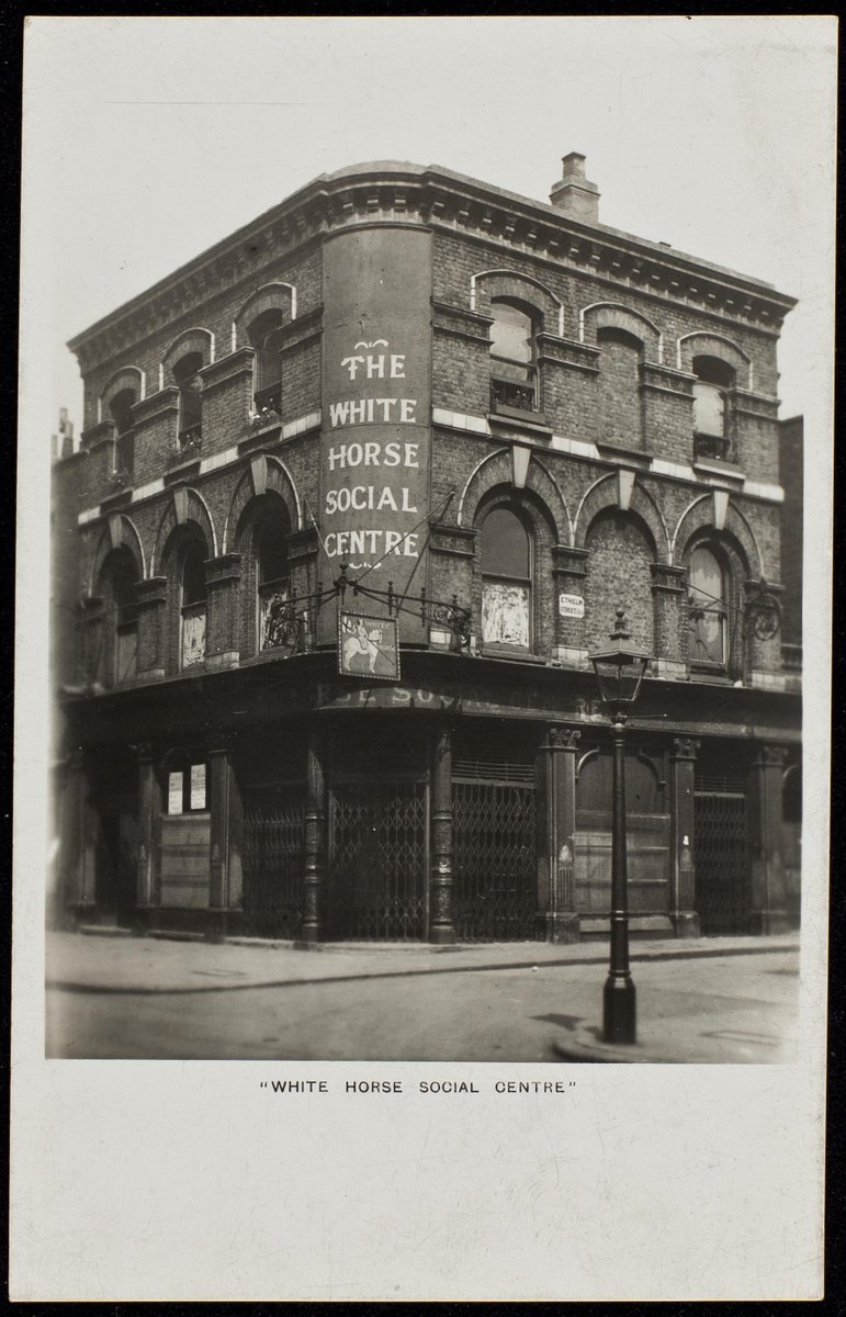 This is a @GFSEnglandWales banner and during the interwar period they ran a social centre for children in a disused pub in the East End. Here are some postcards of the centre: