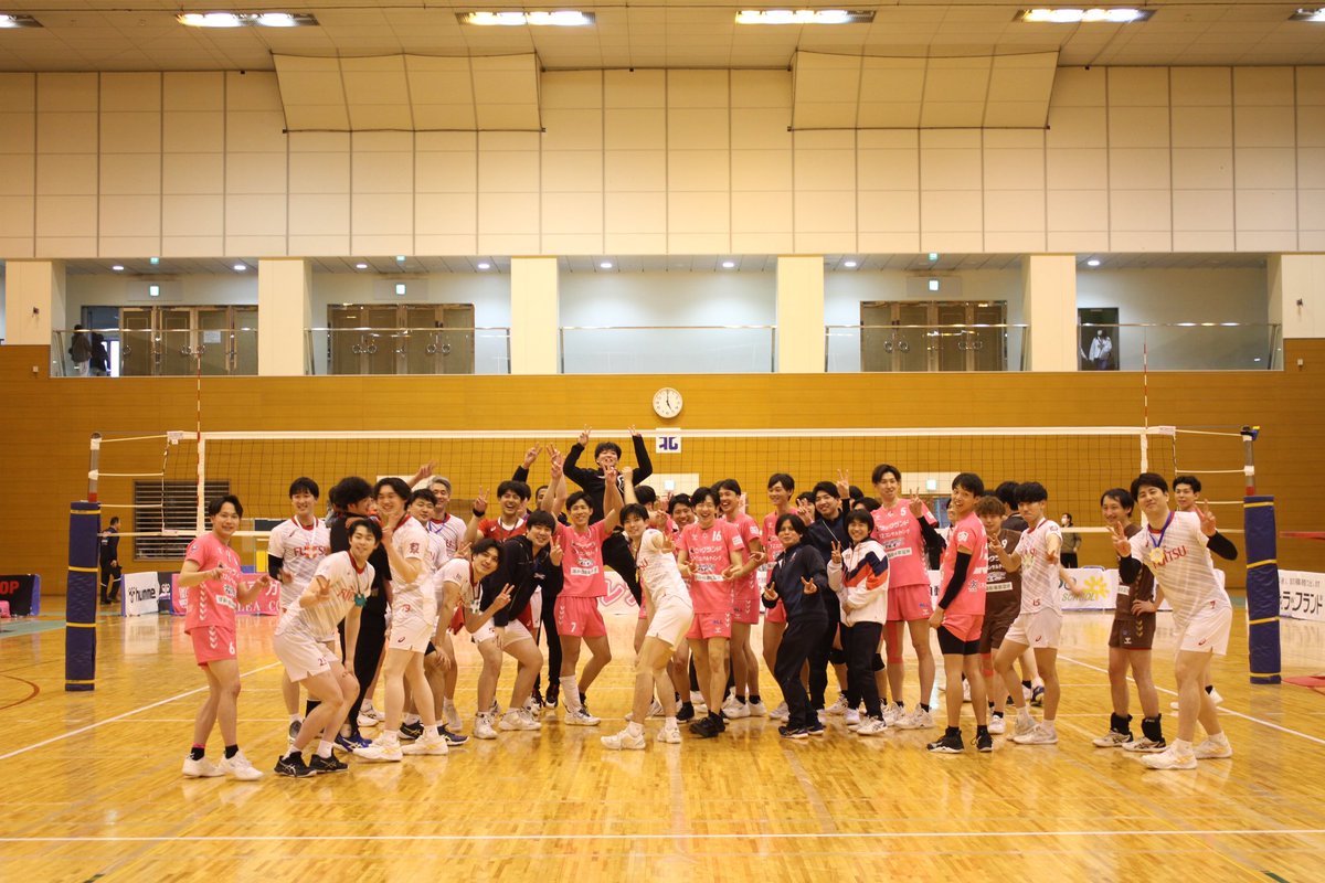 volley_7_7's tweet photo. 2023-24シーズンお疲れ様でした✨️

埼玉AZALEA大好き〜🌸💗

 #埼玉アザレア  #埼玉AZALEA  #ピンクの戦士 https://t.co/7vndEgxzXV