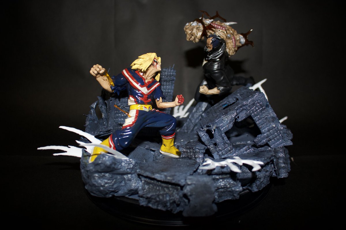 オールマイトv.s.オールフォーワン” ジオラマ完成しました✨ 作ってて