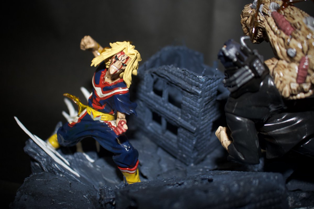 オールマイトv.s.オールフォーワン” ジオラマ完成しました✨ 作ってて