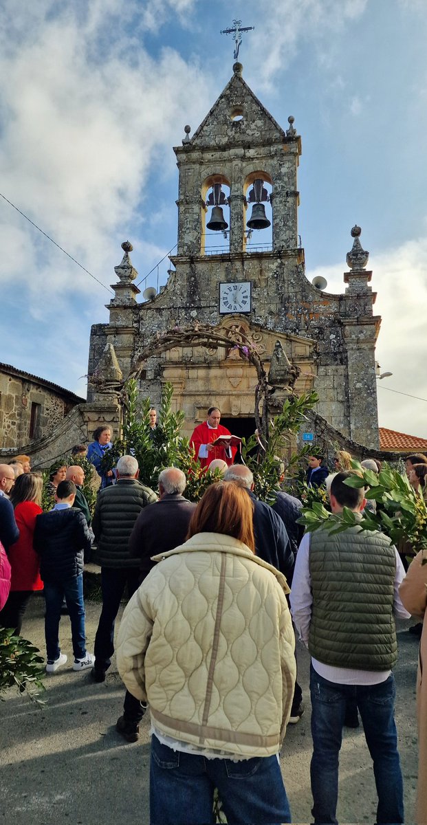 P_Parderrubias's tweet photo. DOMINGO DE RAMOS 2024 https://t.co/Glg2YQdDHc