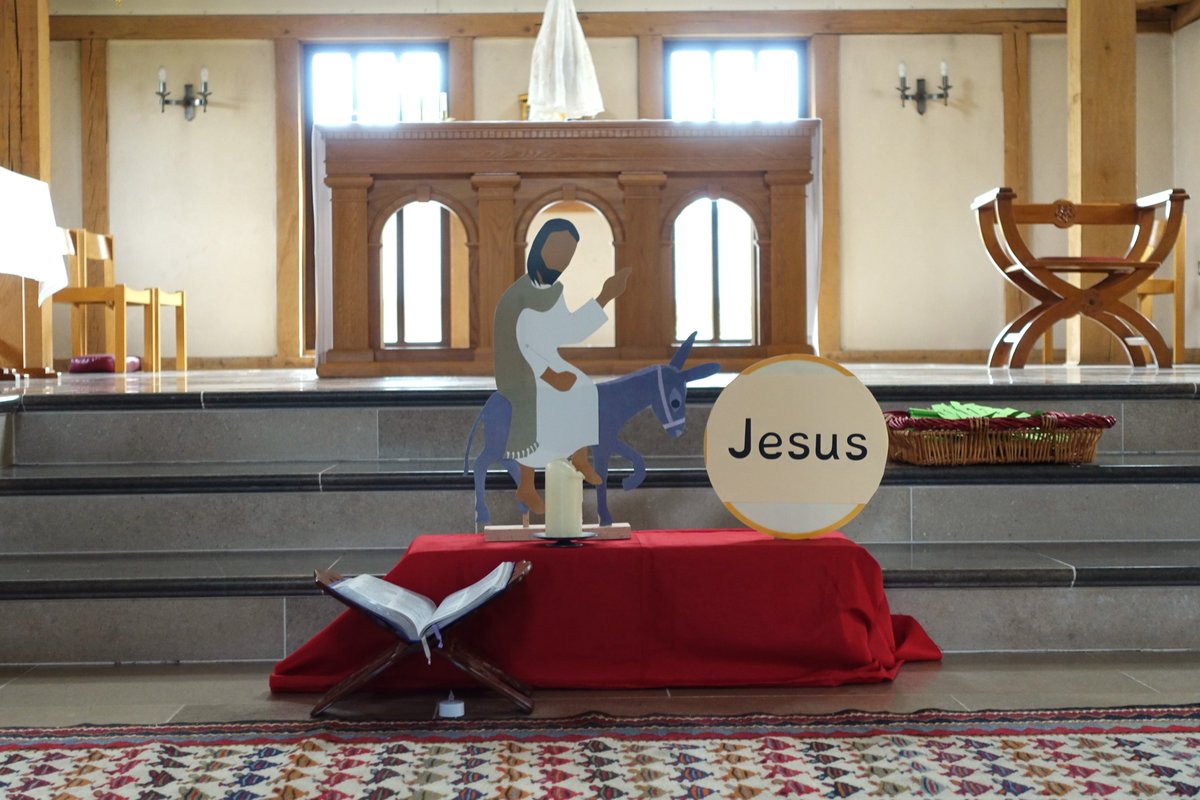 DomSrStJoseph's tweet photo. Yesterday Sr Carino & Sr Lucy led 2 sessions for children in our Chapel themed on Palm Sunday & Jesus' Passion. It was beautiful to see the children's response of faith❤️🔥
#holyweek #palmsunday #childrenscatechesis #comefollowme #stationsofthecross #palmprocession #mission https://t.co/h0U2enBelu
