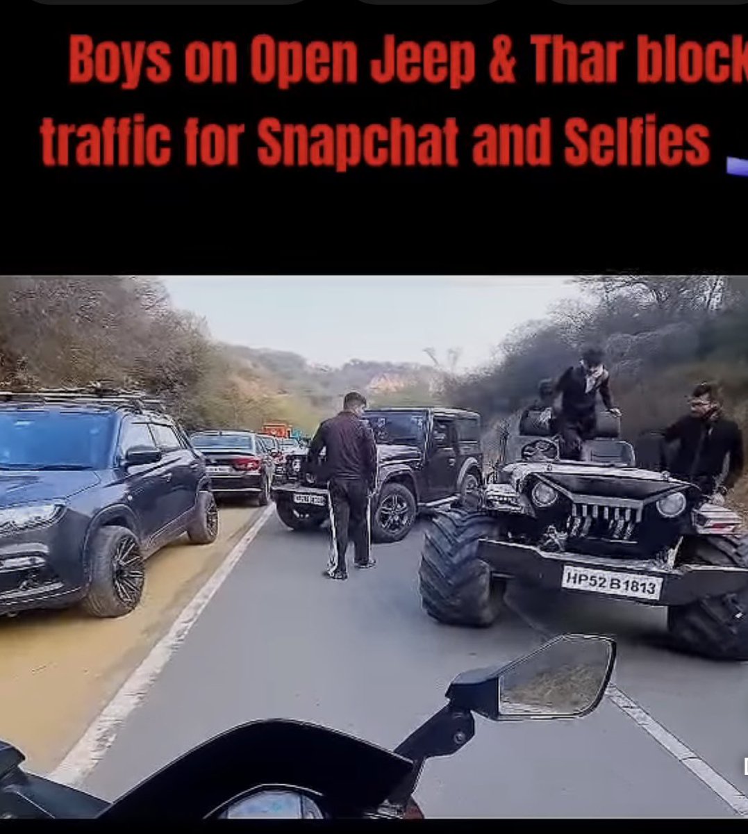 awakecitizenn's tweet photo. Location leopard trails(HR26FD0028)(HP52B1813) @DGPHaryana @gurgaonpolice @TrafficGGM @dcptrafficggm @ssk303 @police_haryana 
Please look into this leopard trails p roj ki gundai hai yeh specially weekends. https://t.co/7ZNQjaDmNH