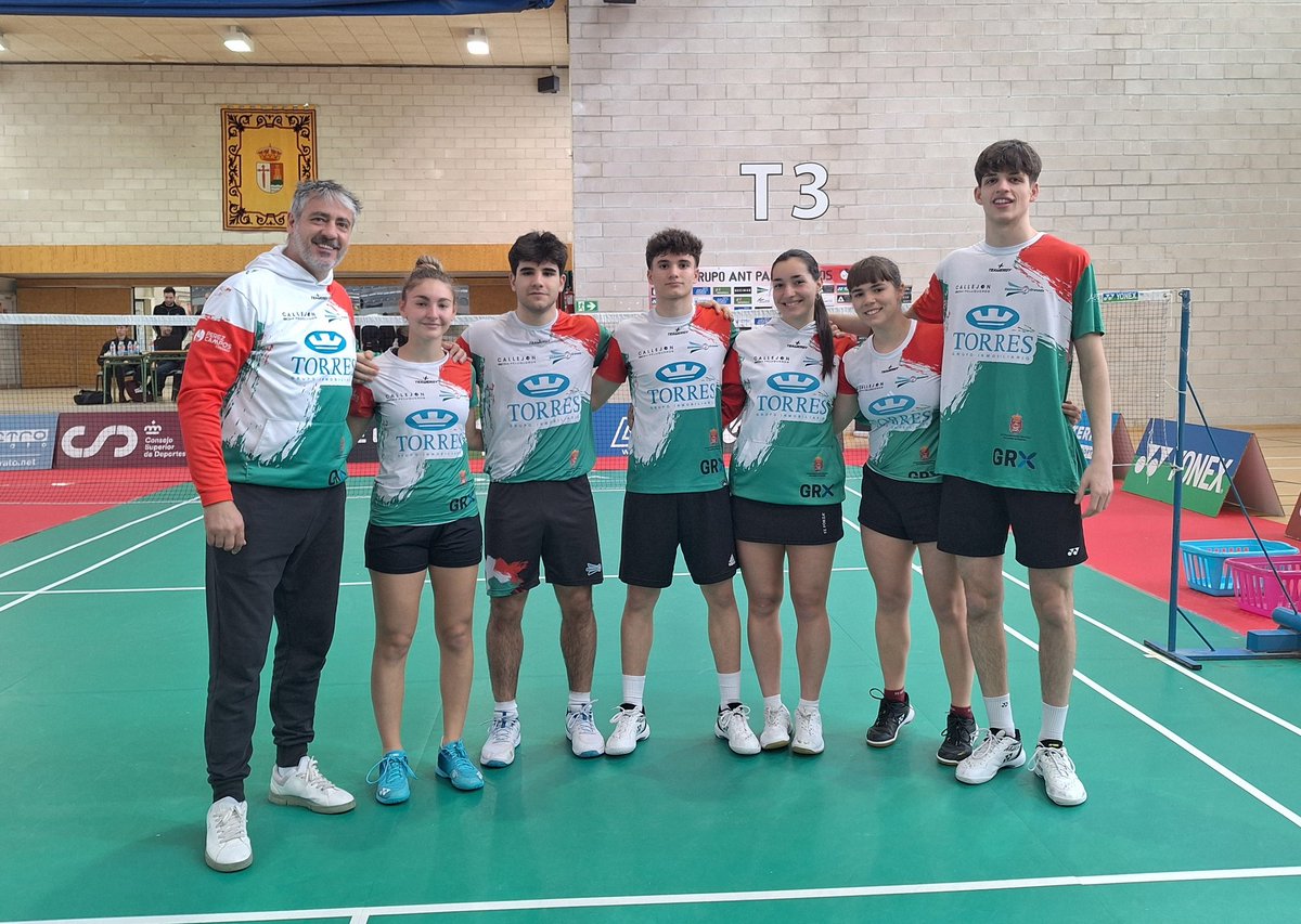#TOP10IBERDROLA 
Play off permanencia

🔴CB Grupo ANT Paracuellos
vs
🔵 <a href="/ClubBadmintonGR/">Club Badminton Granada</a>

#Decimas #GRUPOANT #Electrobarato #Livevuvucela #Intea
